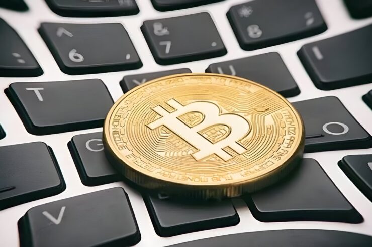 ชายใช้ Claude AI กู้ Bitcoin 5 เหรียญ มูลค่า $395,000 จากกระเป๋าที่ถูกล็อก 11 ปี