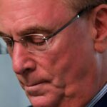 Larry Fink เทียบ Bitcoin เป็นทองคำ คำชมที่อาจฆ่าวิสัยทัศน์ Satoshi