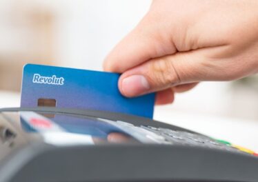 Revolut เปิดตัวบัตรเดบิต Dogecoin ใช้จ่ายได้ทุกร้านที่รับ Visa-Mastercard