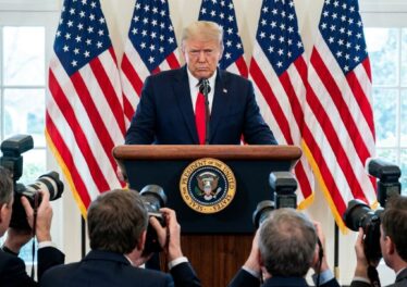 Trump ด่า Powell เป็น "ภัยพิบัติของอเมริกา" ขณะบอนด์ยีลด์ 10 ปีใกล้แตะ 4.5%