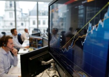 บอนด์อังกฤษ 30 ปี พุ่งสูงสุดรอบ 27 ปี กดดัน Bitcoin ดิ่งกว่า 2%