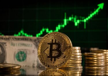 Kraken คอนเฟิร์มซื้อ Bitcoin ใต้เส้น SMA 200 สัปดาห์ให้ผลกำไรเฉลี่ย 100% เสมอ