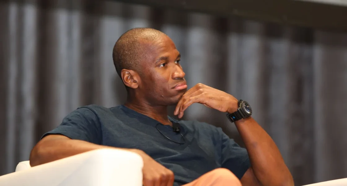 Arthur Hayes ชี้กระแส AI แย่งเม็ดเงินจาก Bitcoin พร้อมทำนายสิ่งที่จะเกิดขึ้นหากฟองสบู่แตก