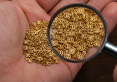 CryptoQuant เผยสถิติใหม่ 80% ของธุรกรรม Bitcoin มีขนาดต่ำกว่า 0.01 BTC