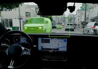 NVIDIA เปิดตัว Alpamayo 2 Super โมเดล AI รถไร้คนขับ พารามิเตอร์ 3.2 หมื่นล้าน
