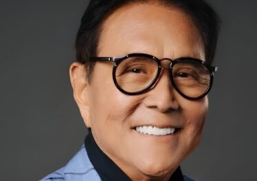 Robert Kiyosaki ชี้ทองคำพุ่งกว่า 65% ใน 1 ปี แซงหน้าออมทรัพย์ที่ได้แค่ 4%