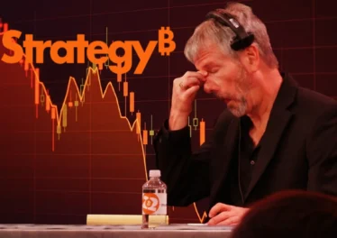 หุ้น Strategy ดิ่งเกือบ 50% จ่อปิดลบเป็นเดือนที่ 11 ในรอบปีหลังเจอแรงกดดันจากราคา Bitcoin