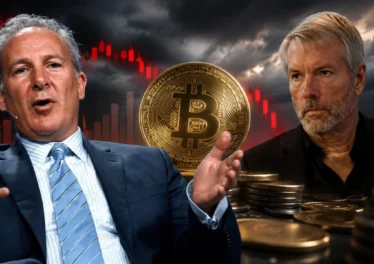 Schiff เตือนผลตอบแทน Bitcoin ของ Strategy เสี่ยงติดลบหลังบริษัทหันมาตุนเงินสด