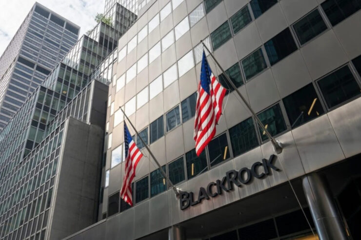 BlackRock ช้อนซื้อ Bitcoin 80 ล้านดอล สวนกระแสเทขายของ Strategy