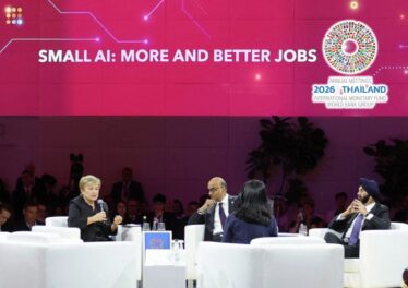 คนรุ่นใหม่หลายพันล้านคนเสี่ยงตกงาน เปิดทางรอดและทักษะแห่งอนาคตจากงาน IMF-World Bank 2026