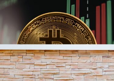 Bitcoin ติดด่าน 87,000 ดอลลาร์ สัญญาณพักฐานหรือรอพุ่งครั้งใหม่ 
